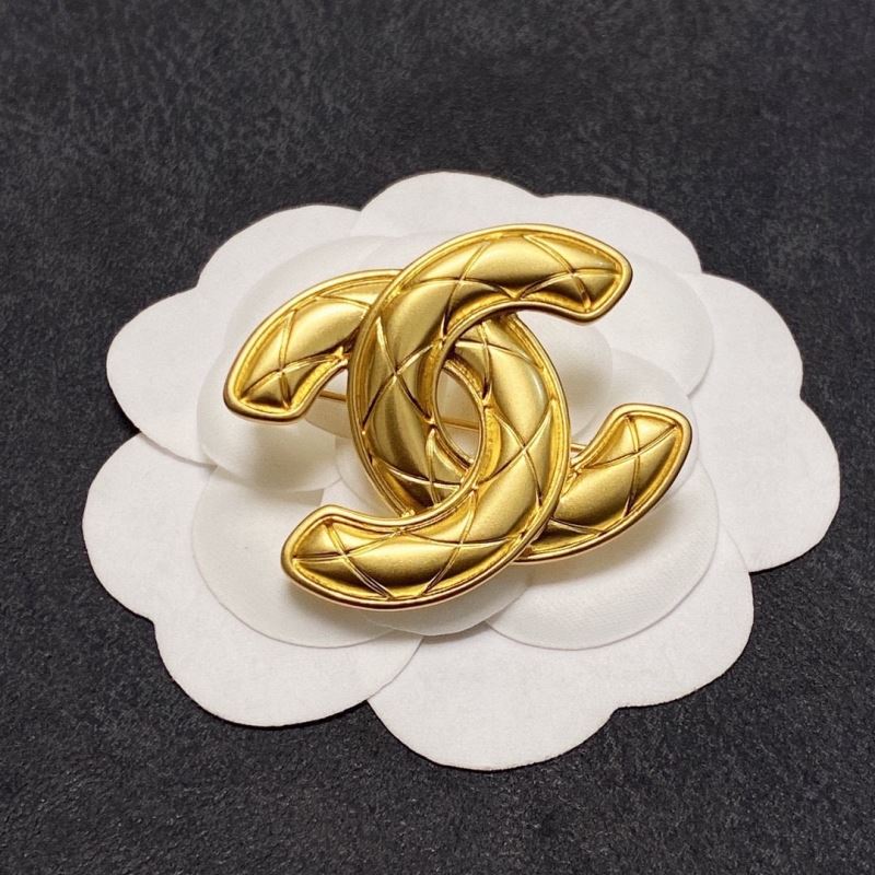 Ch**el brooches